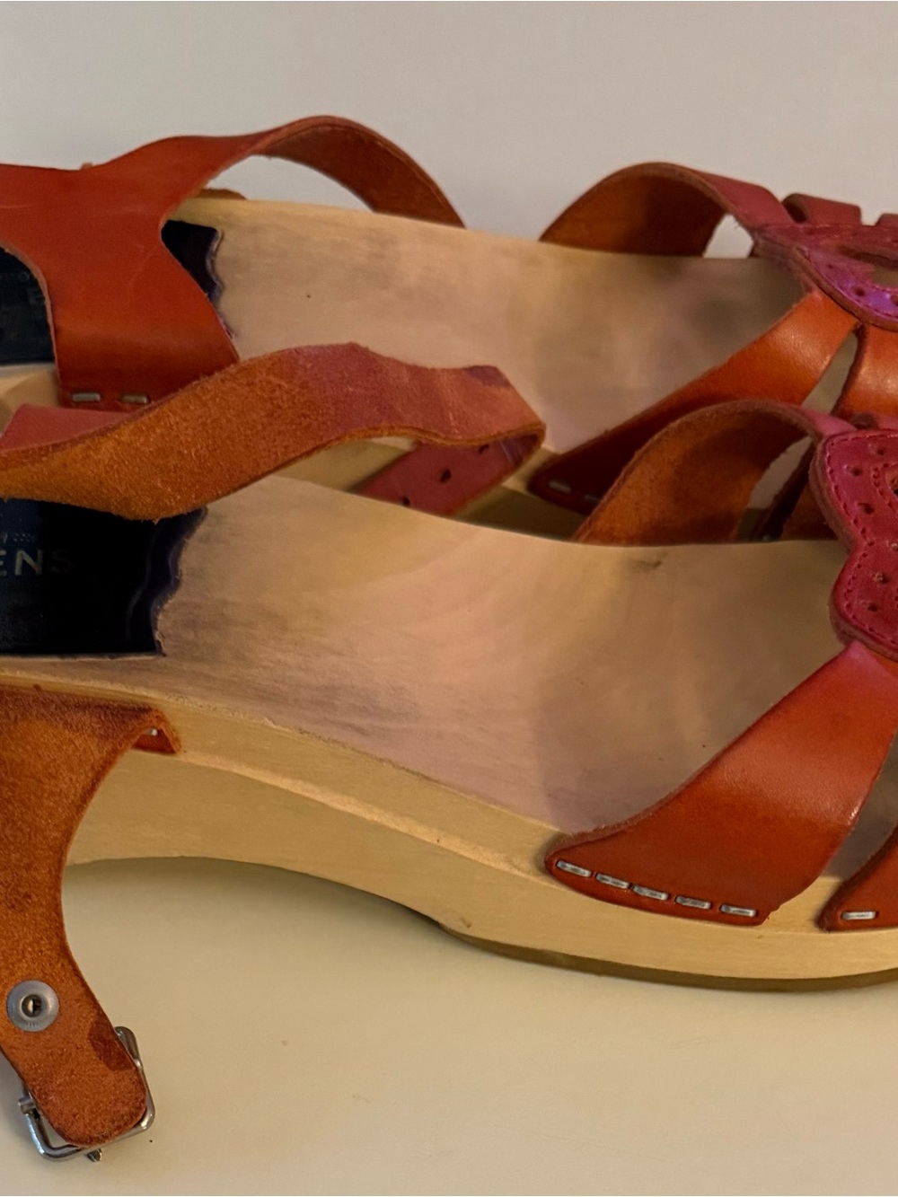 Women’s Red Heart-Strap Swedish Hasbeens Leather Sandals - Picture 4 of 10